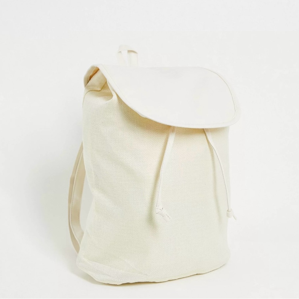 SVNX Paper Straw Backpack in Off-White
